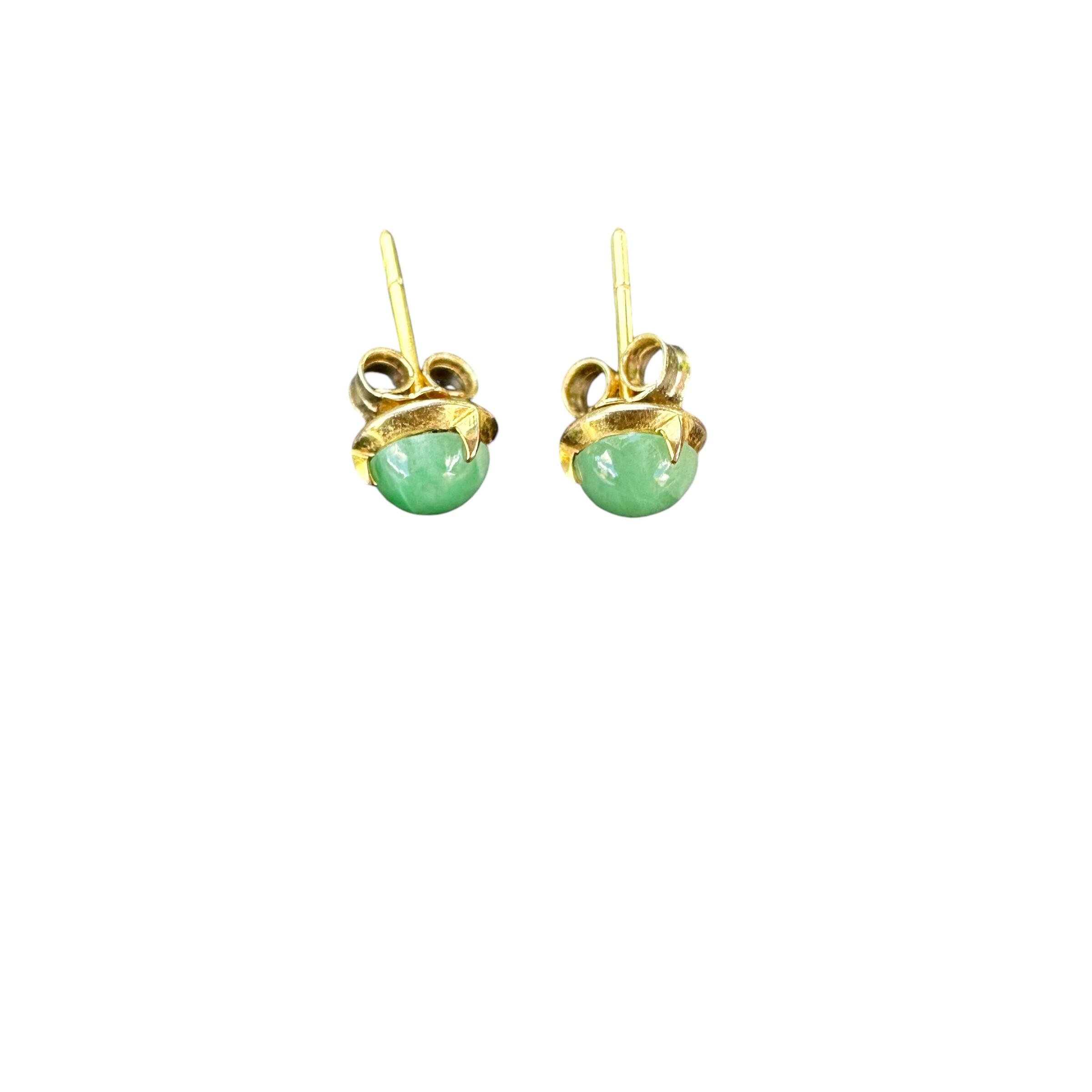 14K Apple Green Jade Yellow Gold Art Deco Stud Earrings - Image 2