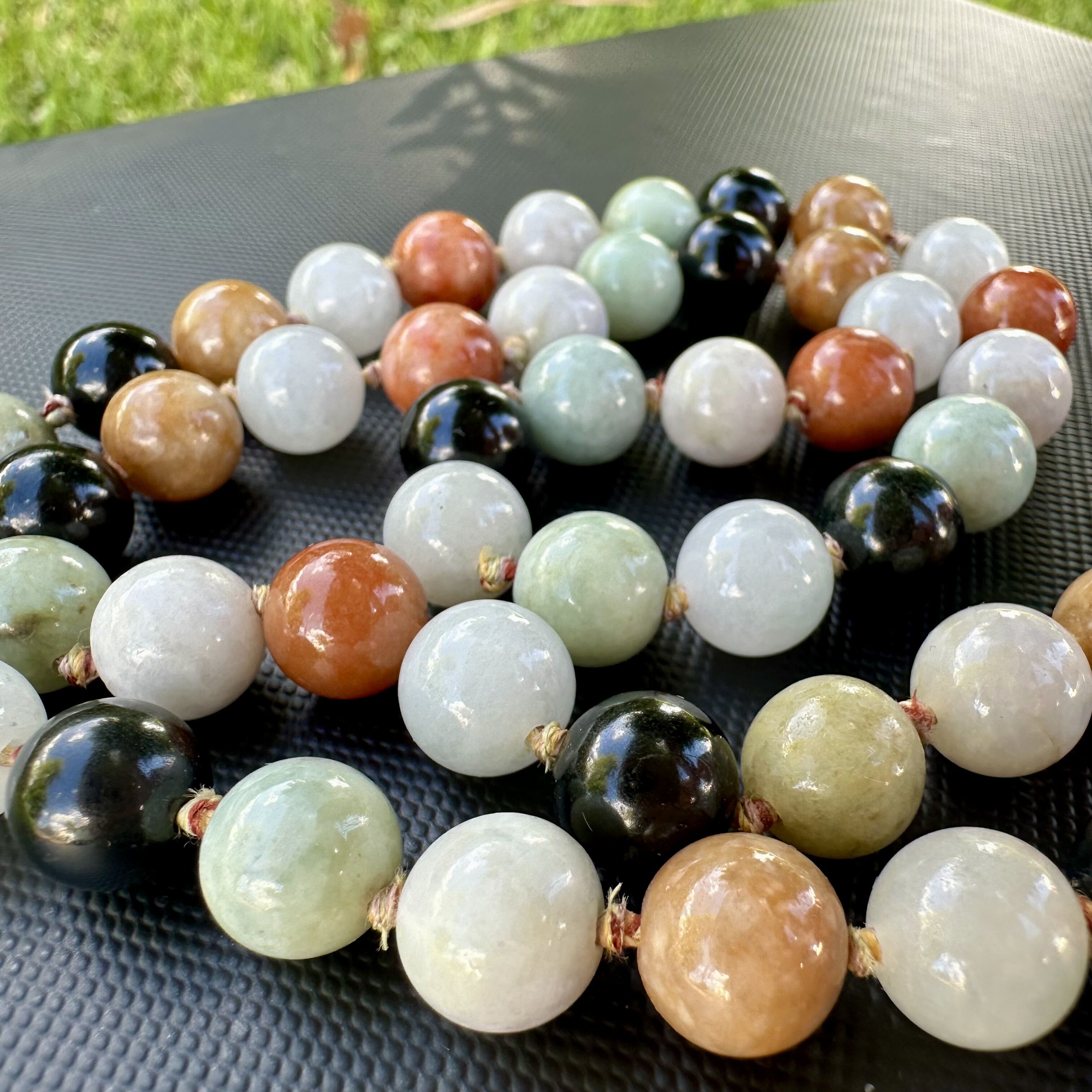 Gump's 9mm Multicolor Jade Necklace with Gump's Signature 14K Yellow Gold Clasp 20" - Image 3