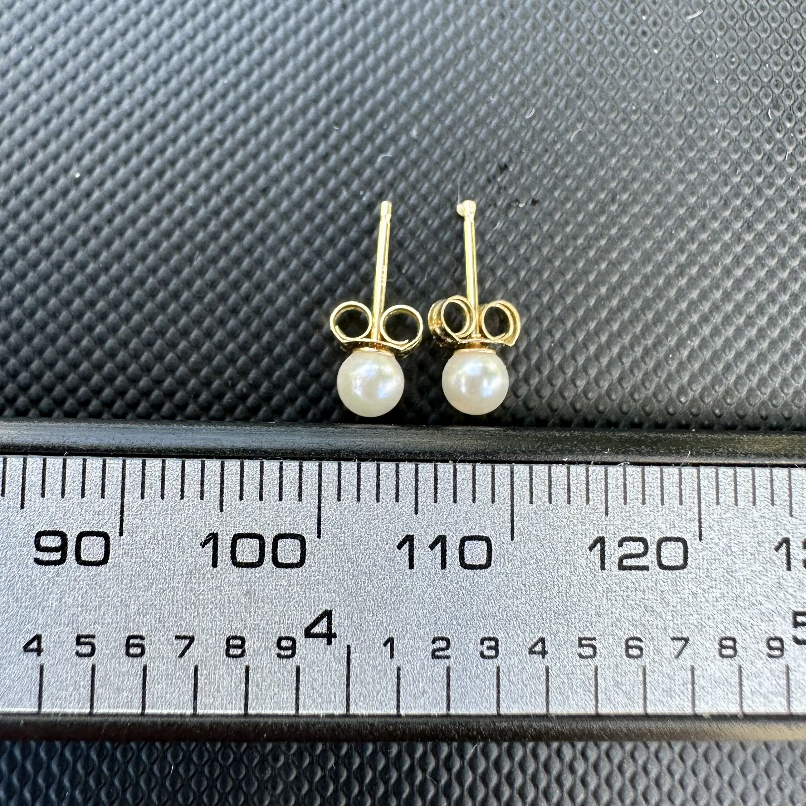 Vintage 14K Yellow Gold Tiny Pearl Stud Earrings | Elegant Everyday Jewelry | 0.36g - Image 3