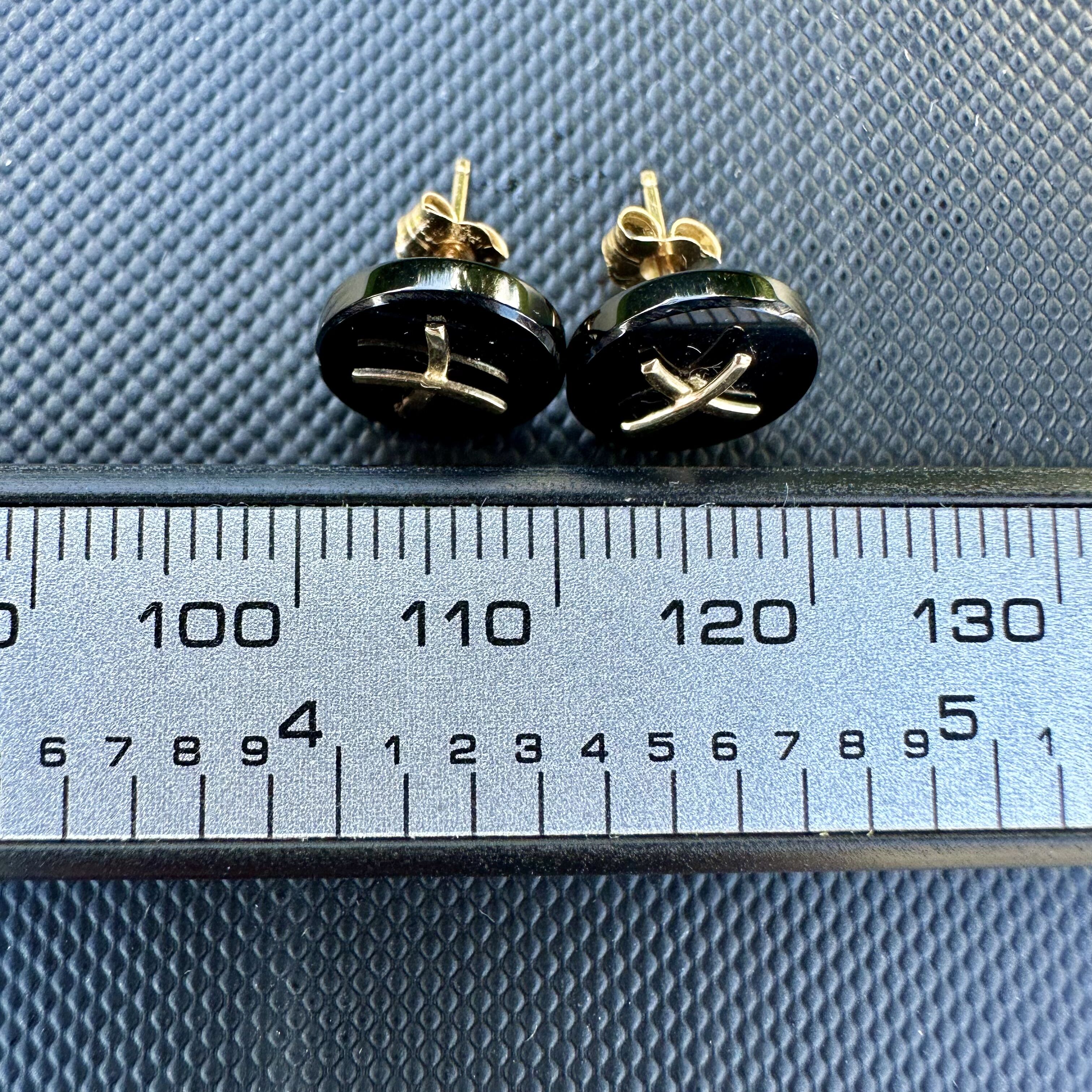 Vintage 14K Yellow Gold Black Onyx Button Stud Earrings with X Cross | Elegant Everyday Jewelry - Image 7