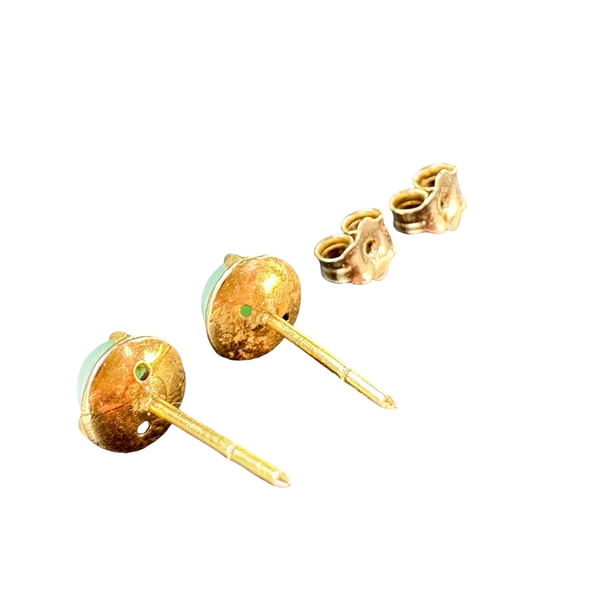 14K Apple Green Jade Yellow Gold Art Deco Stud Earrings - Image 7