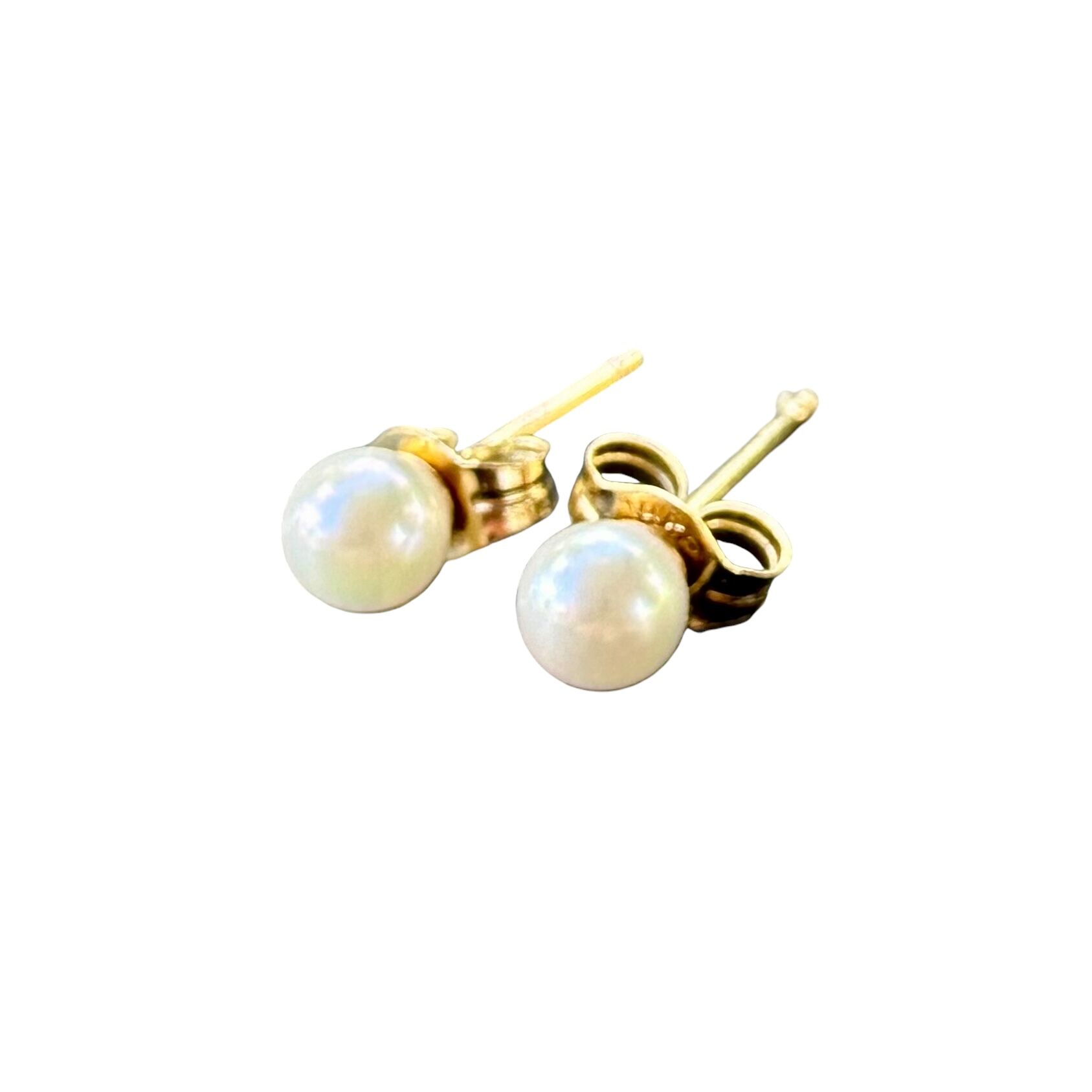 Vintage 14K Yellow Gold Tiny Pearl Stud Earrings | Elegant Everyday Jewelry | 0.36g - Image 5