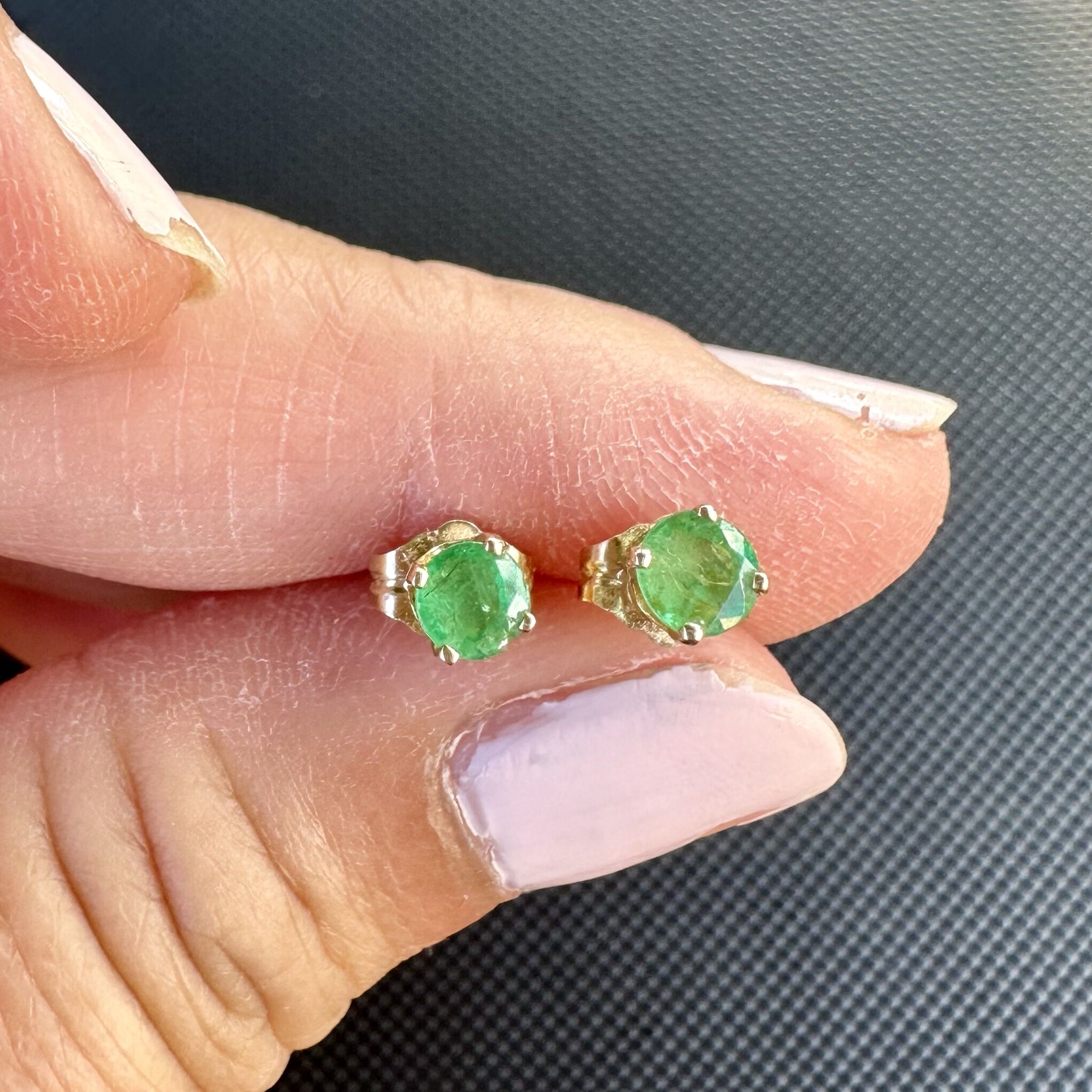 14k Emerald Stud Earrings - Image 12