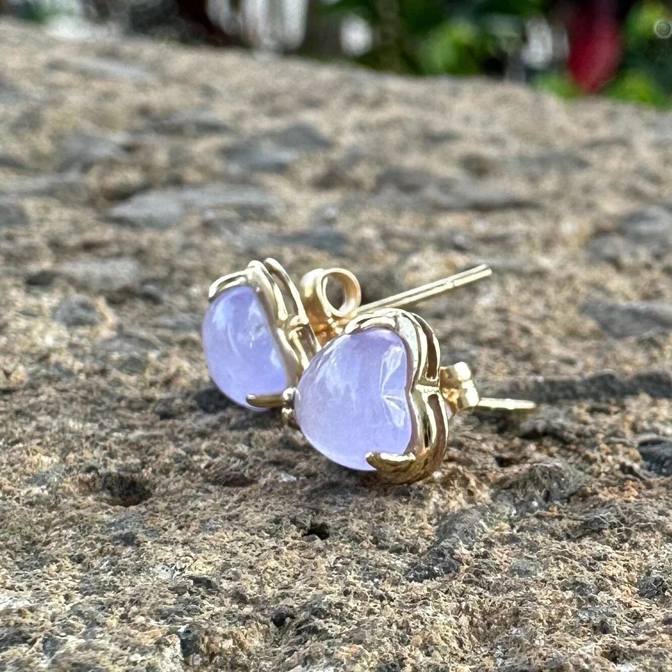 Vintage Estate 14K Light Purple Amethyst Heart Stud Earrings - Image 7