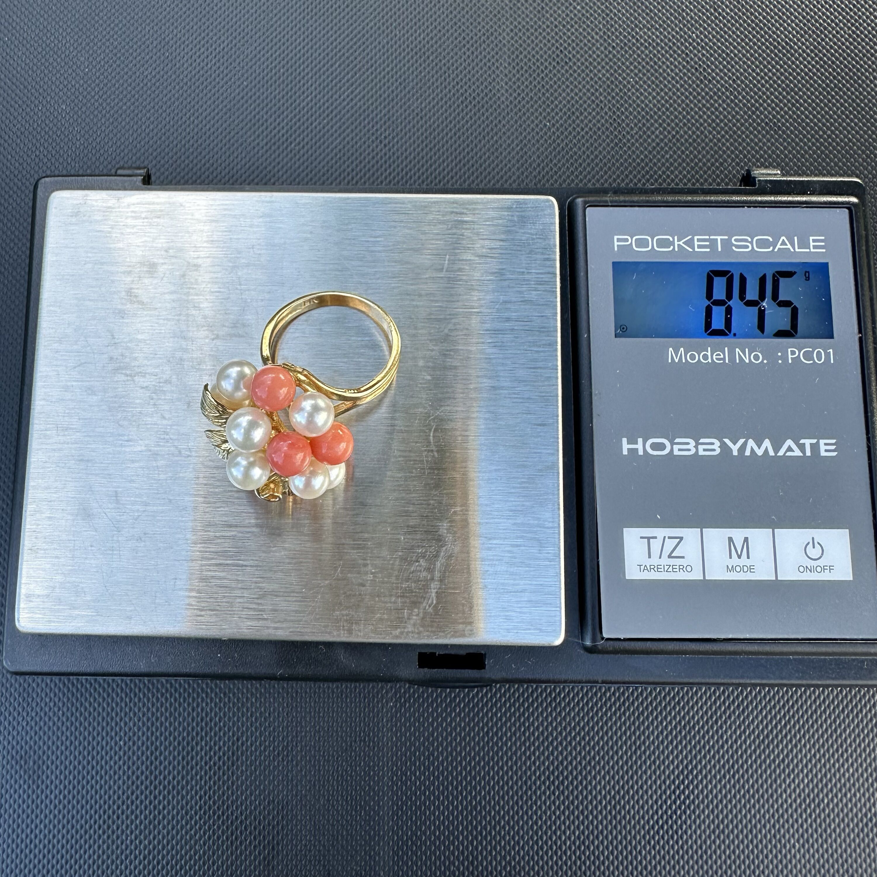 RARE Ming’s of Hawaii 14K Coral and Pearl Cluster Statement Ring (size 6) - Image 6