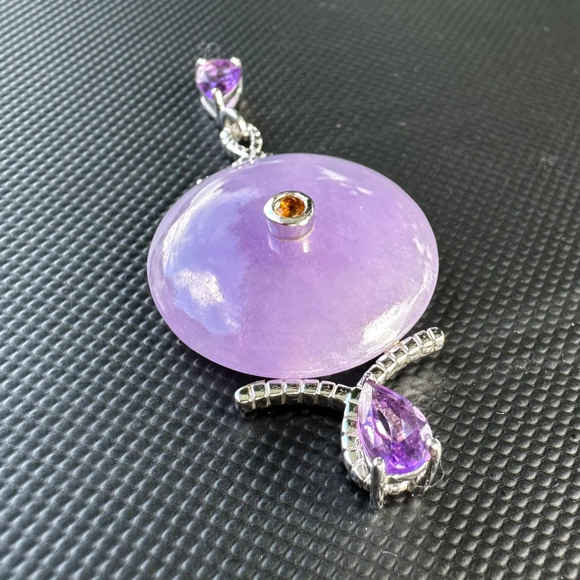 Vintage 14K Translucent Lavender Jade, Amethyst, and Citrine Pendant in White Gold - Image 3