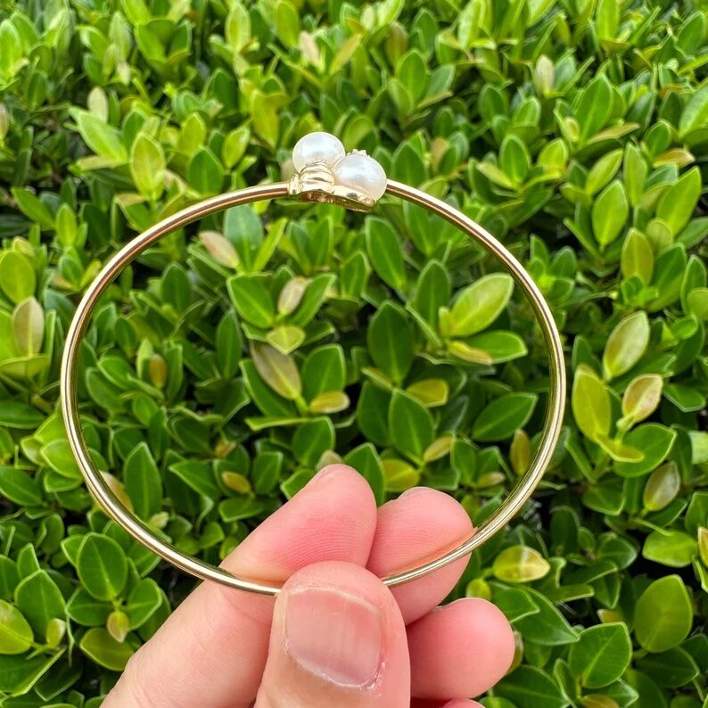 10K Gold Bangle Bracelet | Bypass Cuff Band with Pearl - Image 2