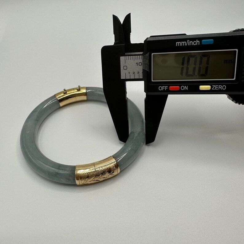 60.5 mm 14K Yellow Gold Hinged Bangle | Translucent Blushish Green Jade - Image 6