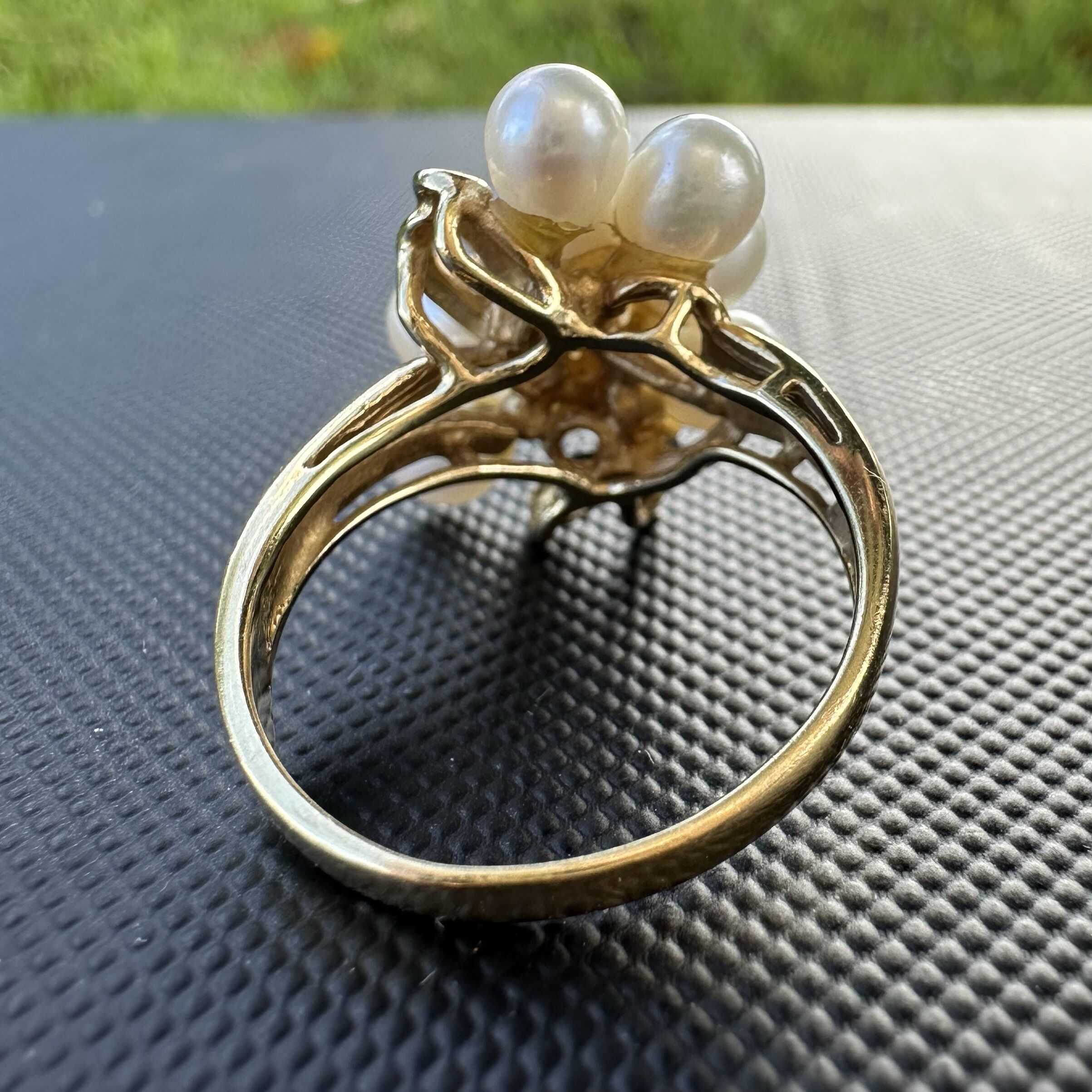 ON SALE 14K Gold Sapphire Diamond Accent & Pearl Cluster Ring US 6.5 - Image 4